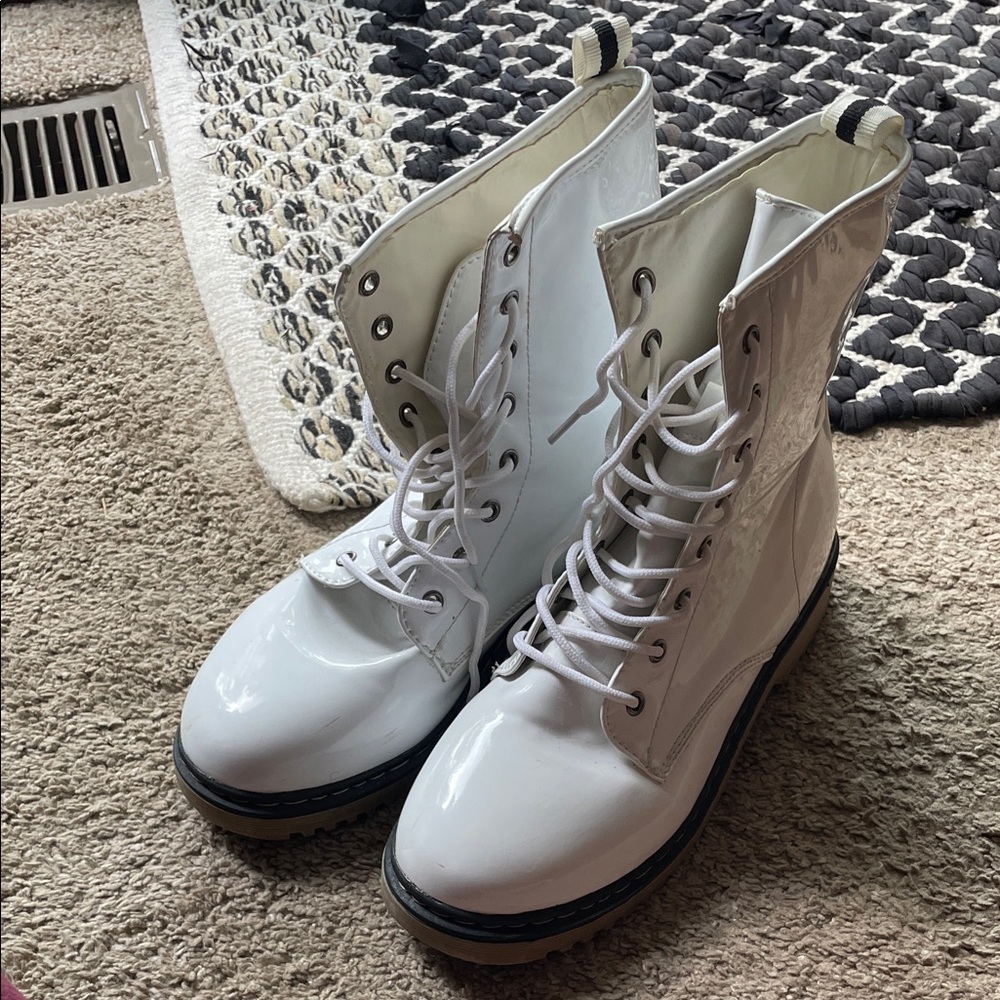 Forever 21 White Lace-Up Combat Boots
